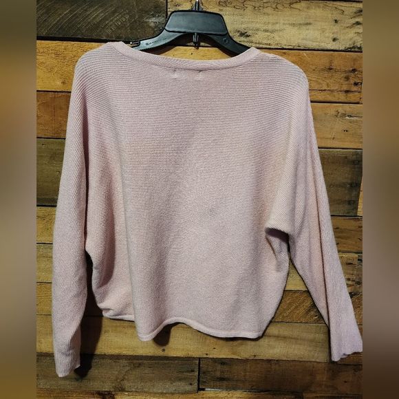 T Tahari ribbed sweater - Picture 3 of 5